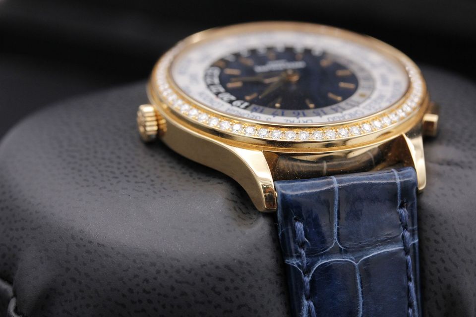 Patek Philippe World Time 7130R-012 Image 4